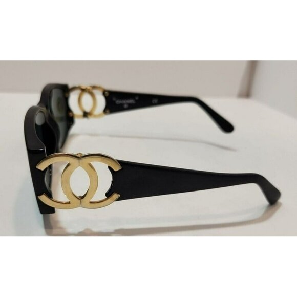 Vtg Chanel Sunglasses Coco Mark Black Tortoiseshell 02461 91235 Made in Italy - Picture 3 of 12